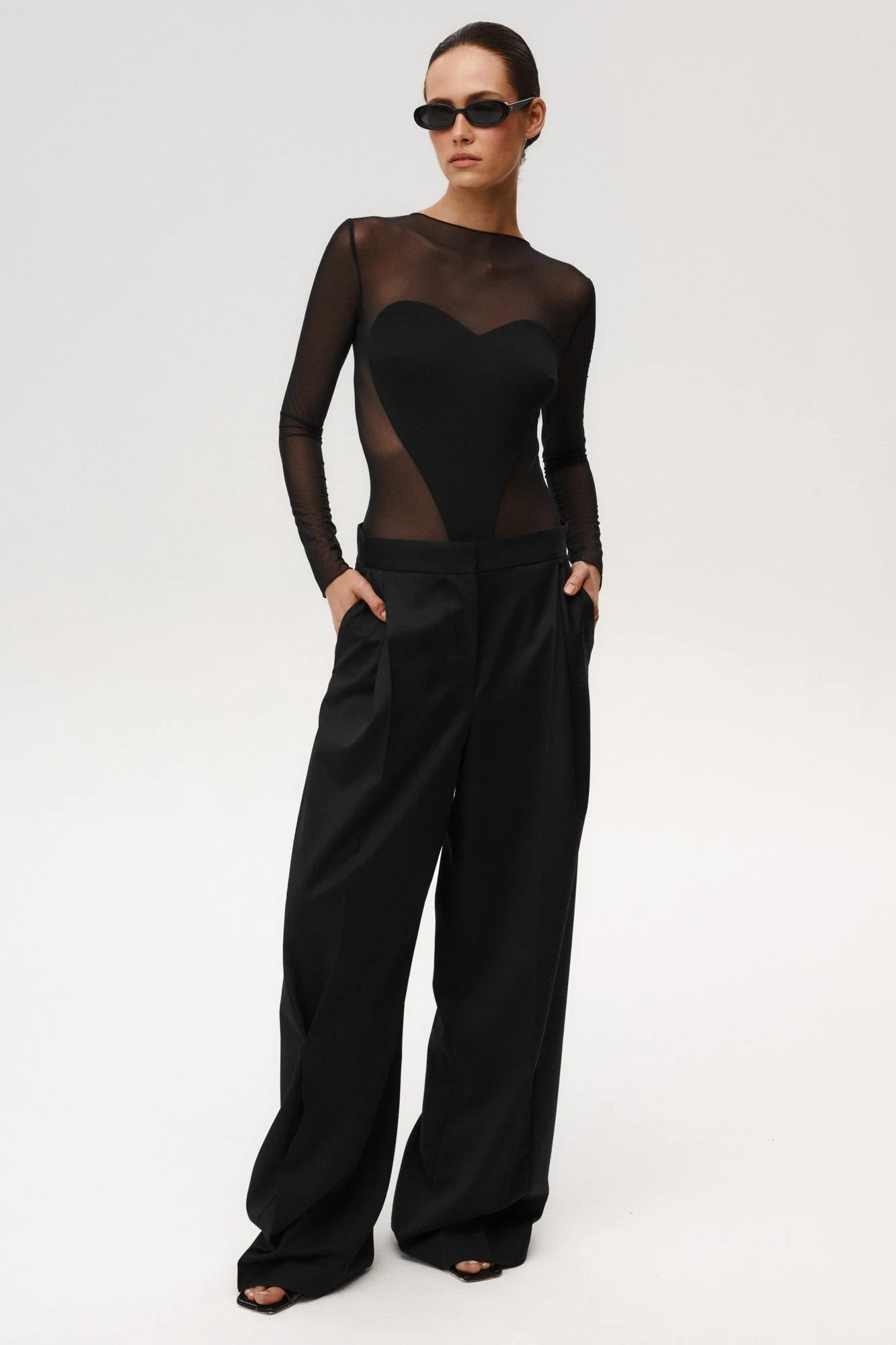 Body Soulmate Czarne - Image 5