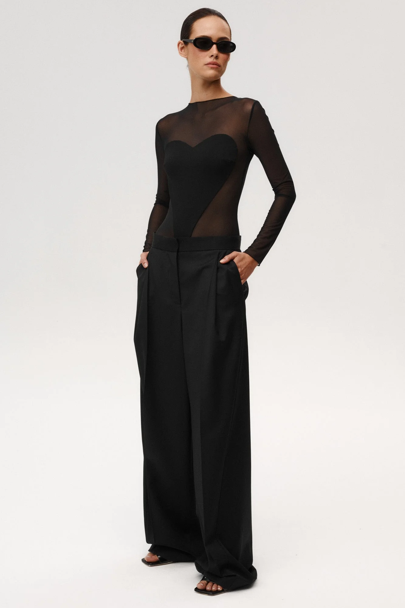 Body Soulmate Czarne - Image 7